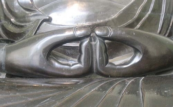 Tâm trộm